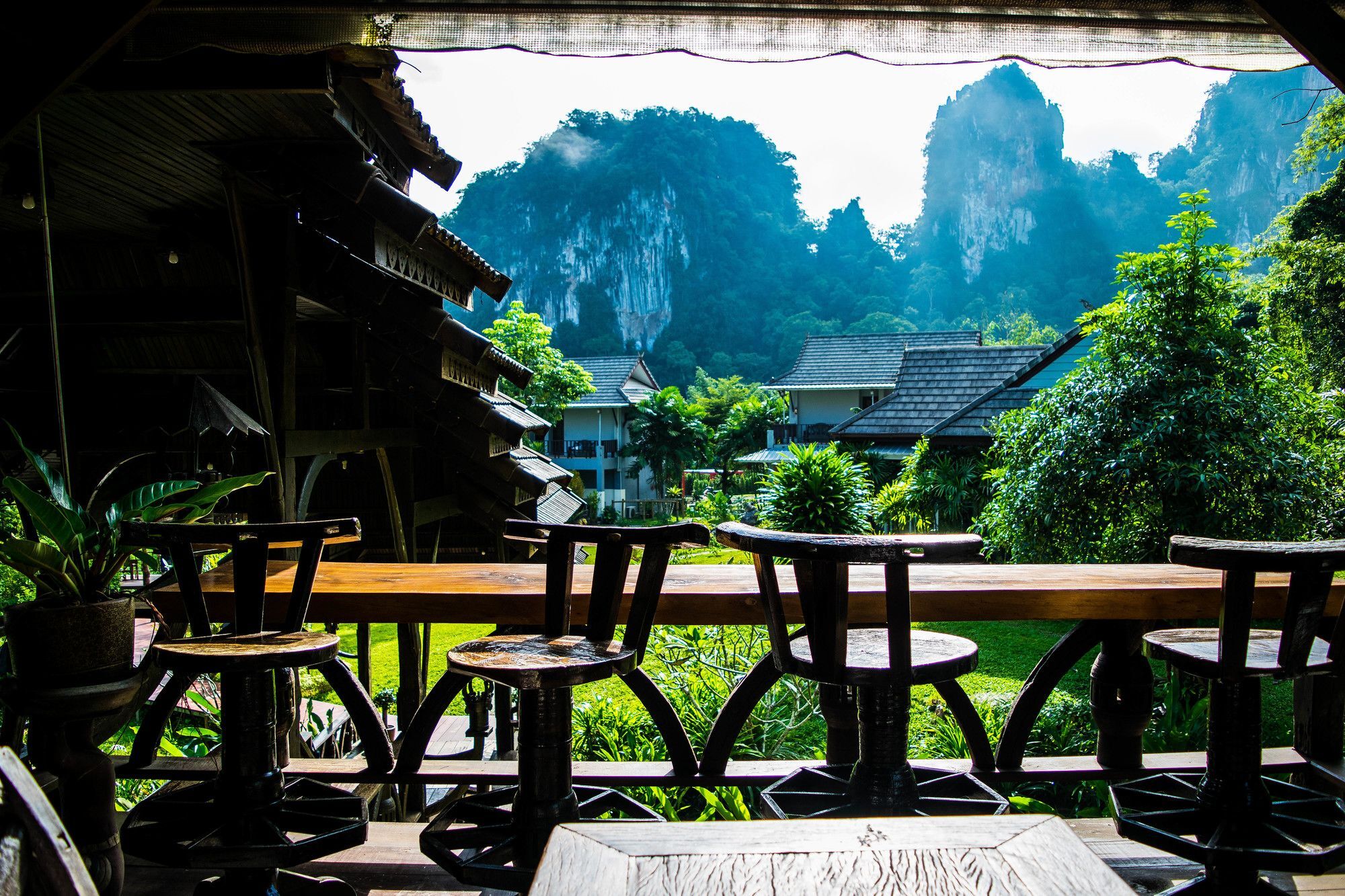 Montania Lifestyle Hotel Phanom Bagian luar foto